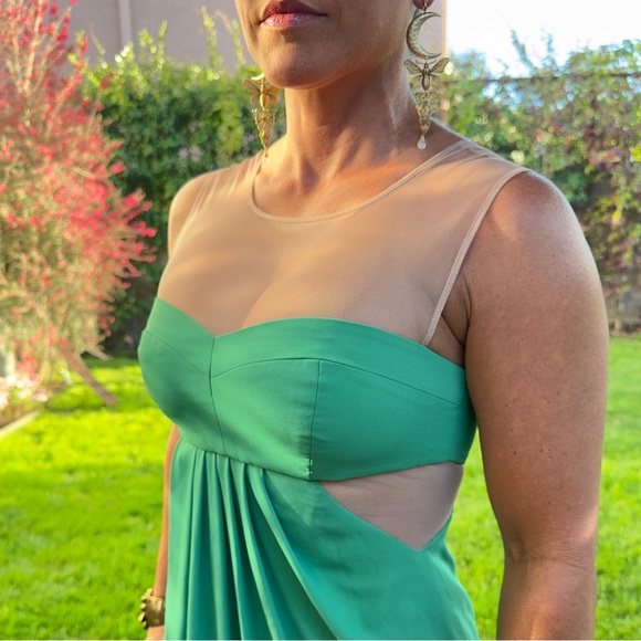 BCBGMaxAzaria Kelly Green Nude Mesh Insert Drape Front Sleeveless Mini -Sz 0 - Picture 4 of 16